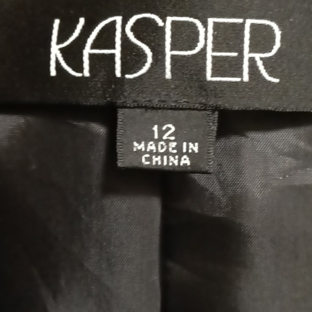 FINAL PRICE KASPER 2-pc black/tan pin striped pantsuit w stitched pockets 12/10